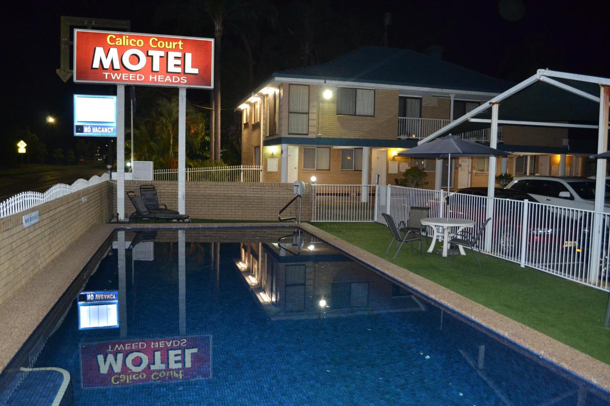 Calico Court Motel Твид-Хедс Экстерьер фото
